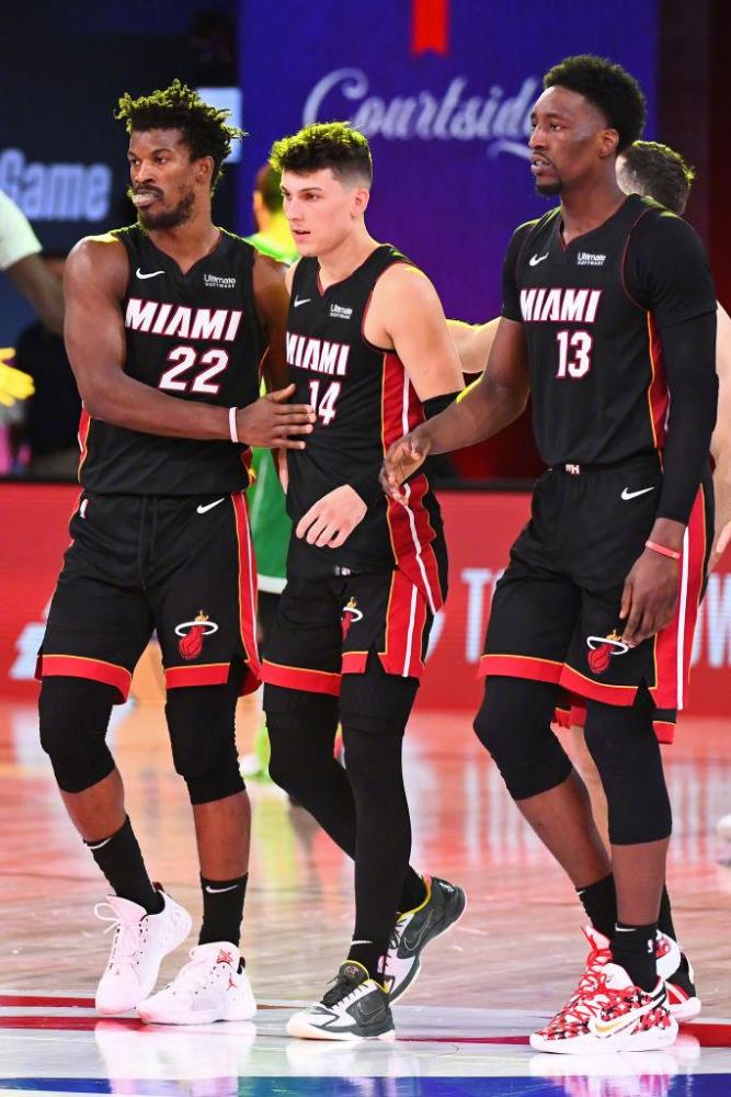 场的控制和 场的控制和