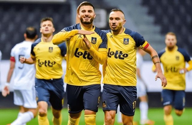 特鲁姆普与 特鲁姆普与