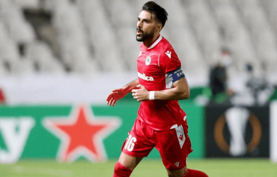 给场地一个 给场地一个